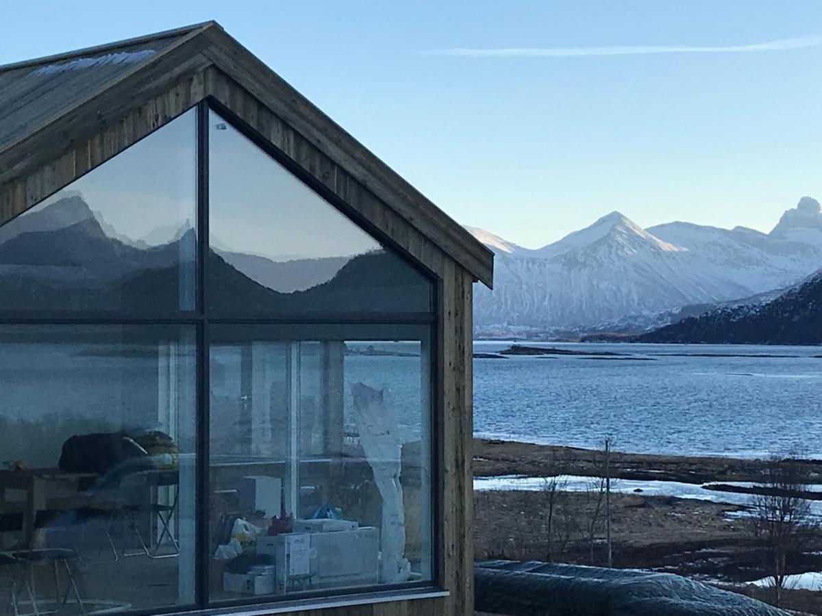 Steigen Lodge Sjohytter Engeloya Exterior photo